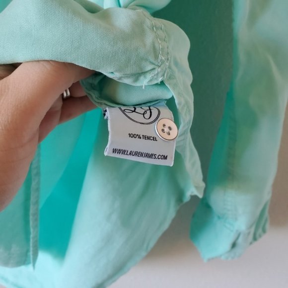 Aqua Lauren James Rolled Sleeve Button-up - Picture 3 of 5